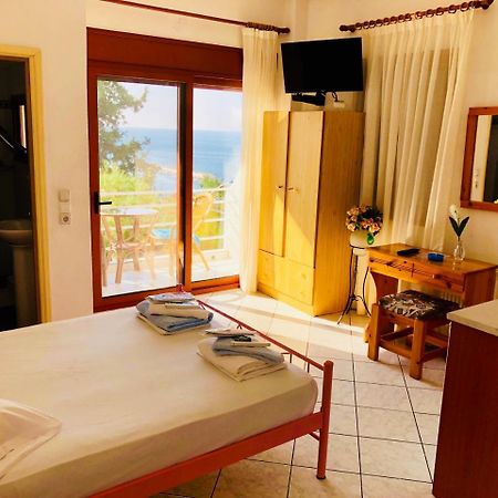 Rooms Olympia Γιαλισκάρι Εξωτερικό φωτογραφία